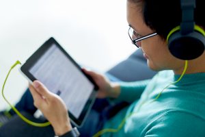 podcasting as part of your b2b strategy